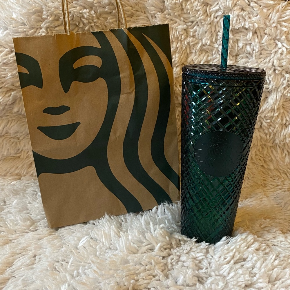 Starbucks Limited Edition Holiday 2021 Cup